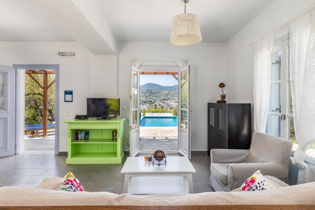 Villa Rodia With Swimming Pool On Skopelos Island Exteriör bild