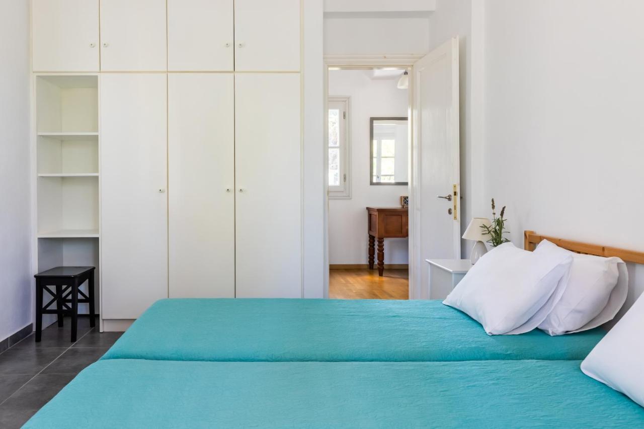 Villa Rodia With Swimming Pool On Skopelos Island Exteriör bild