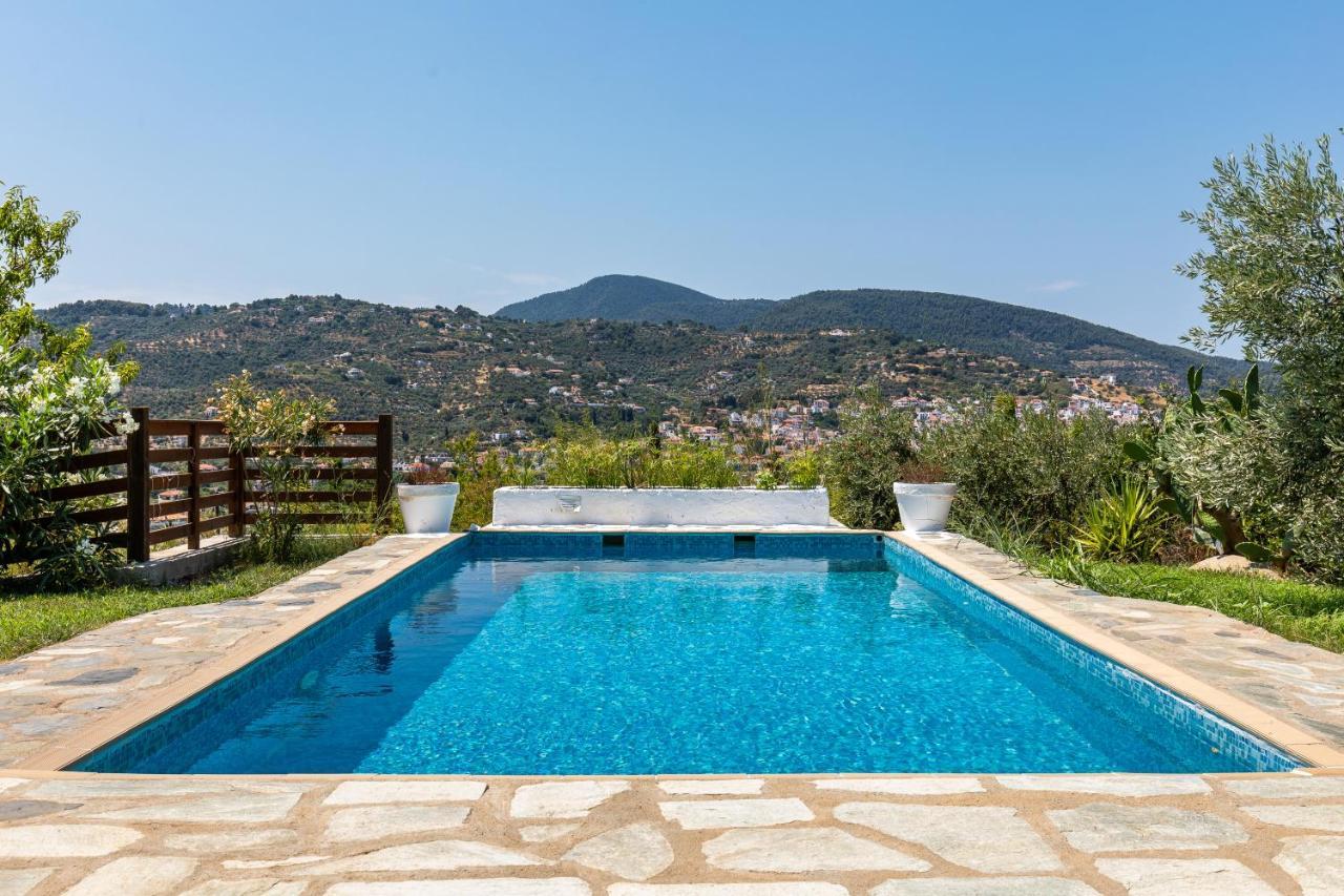 Villa Rodia With Swimming Pool On Skopelos Island Exteriör bild