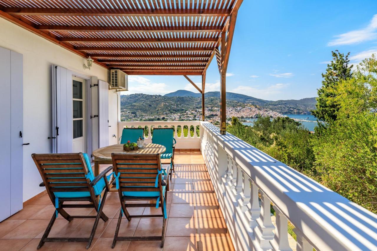 Villa Rodia With Swimming Pool On Skopelos Island Exteriör bild