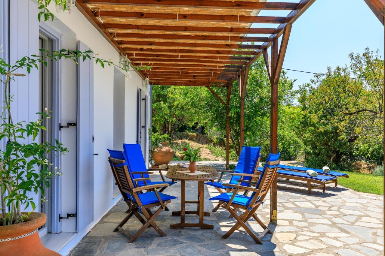 Villa Rodia With Swimming Pool On Skopelos Island Exteriör bild